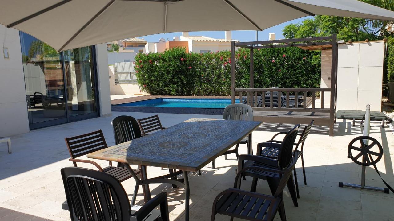 Luxury City Villa Olivia 10 - 15 Min To The Beach Oura, Private Swimming Pool Albufeira Luaran gambar